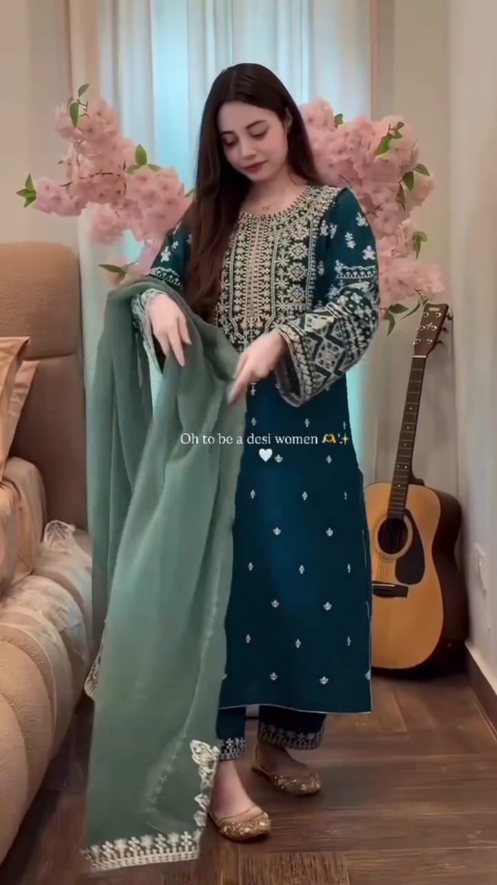 Signature Festive 3PC Embroidered Collection